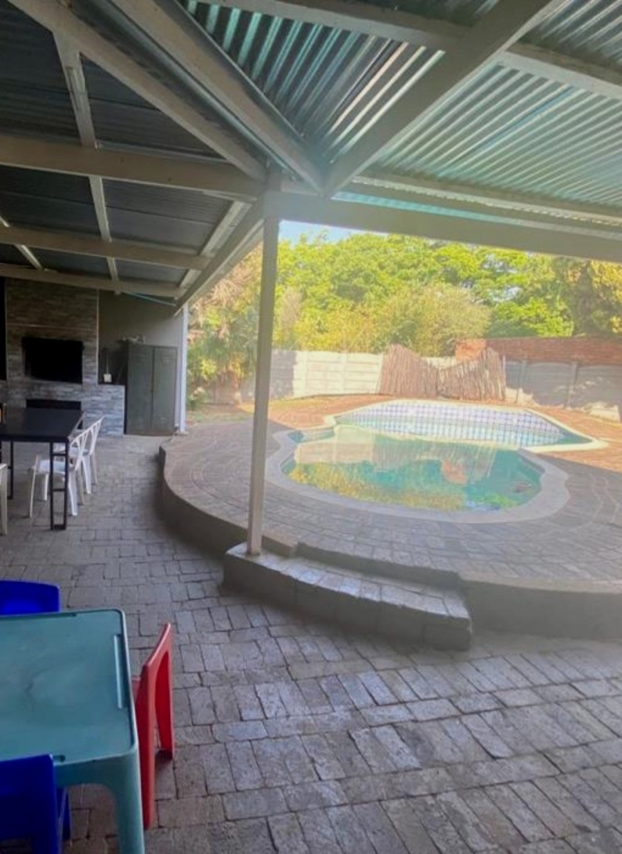 4 Bedroom Property for Sale in Wilkoppies North West